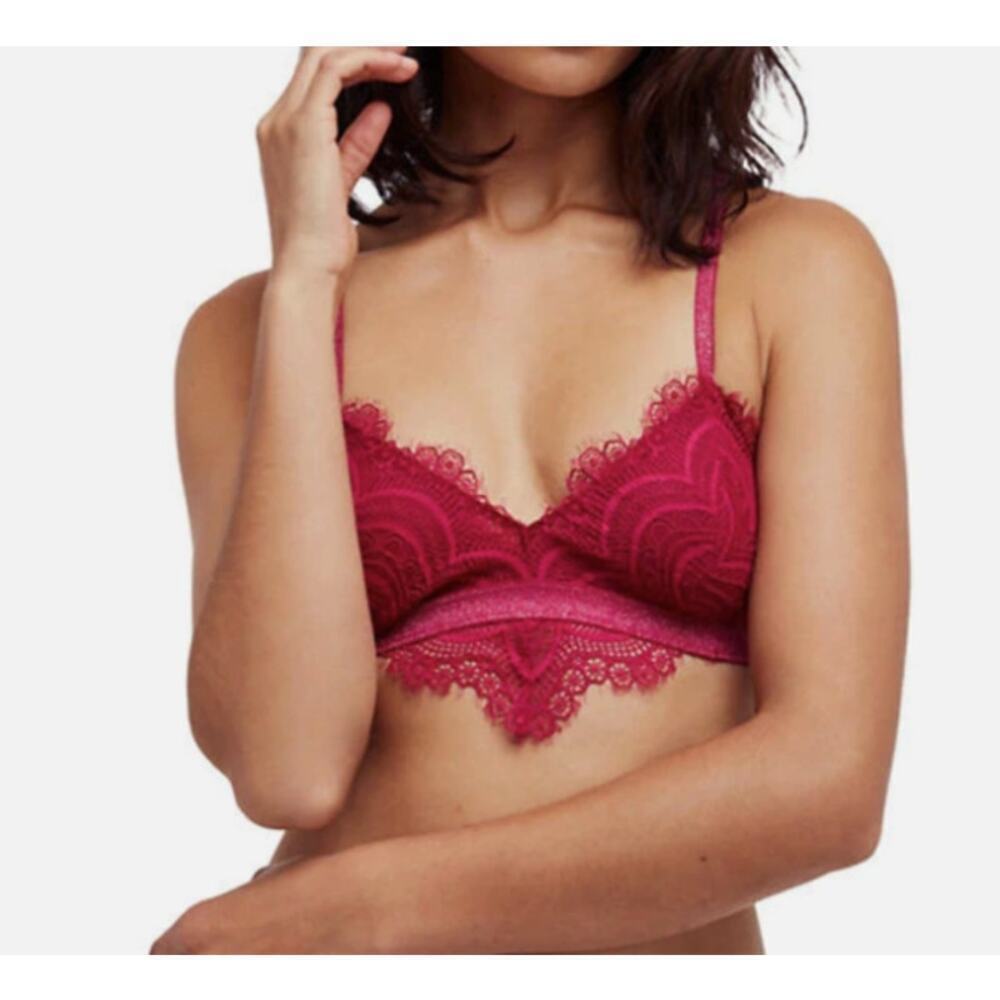 Free People Swept Away Bralette Sz Small Valentine's Day Eyelash Lace Adjustable